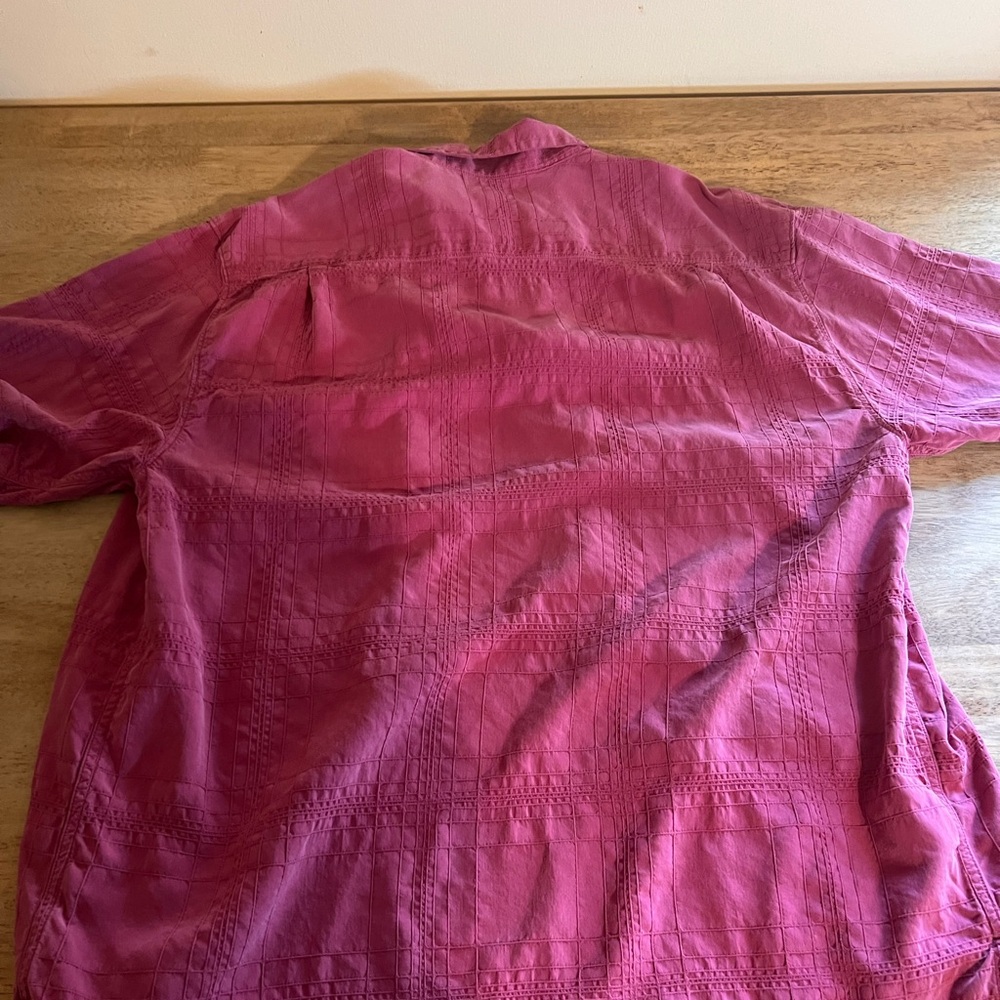Tommy Bahama Shirt Mens Large Pink 100% Silk Button Up Camp Casual Lightweight - Picture 4 of 4